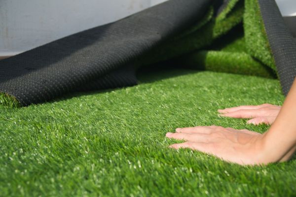 Dogfriendly Turf Installation